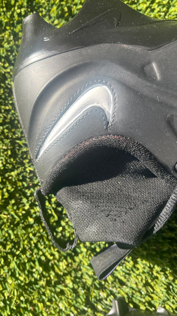 Nike Lebron IV Matte Black Customs ( Few Flaws) - 9.5